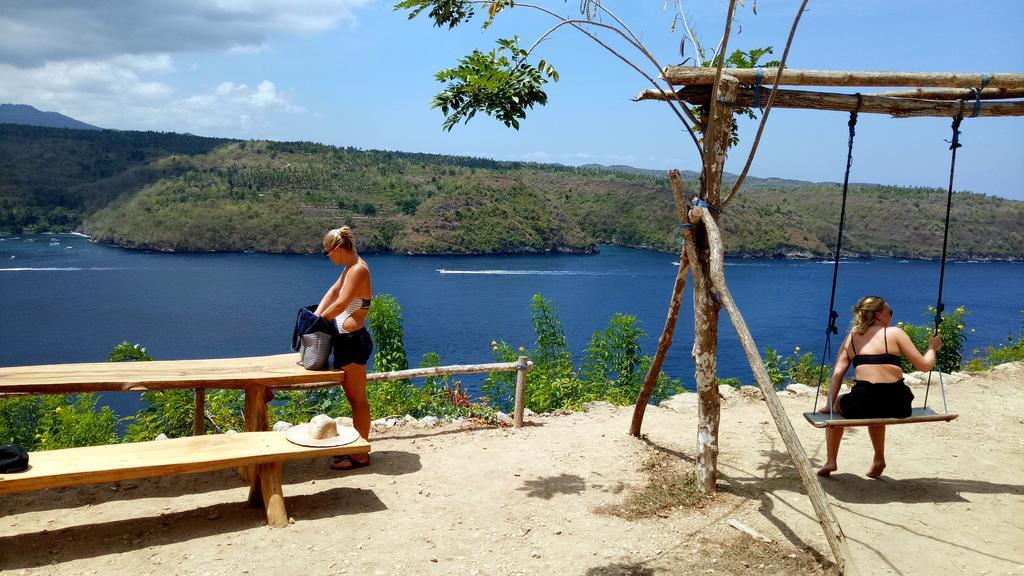 Ceningan Cliff Inn Ceningan Island Exterior photo